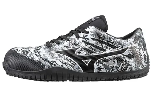 Mizuno Almighty Textile, Leather Slip Resistant, Abrasion Resistant, Breathable Low top Casual Shoes Men's