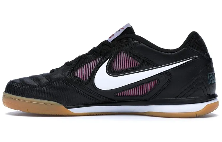 Nike Sb Gato Supreme Black