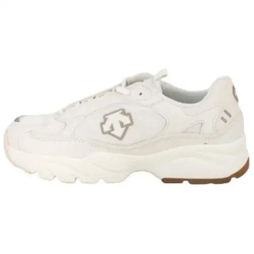 DESCENTE Low top Casual Shoes Women's Beige
