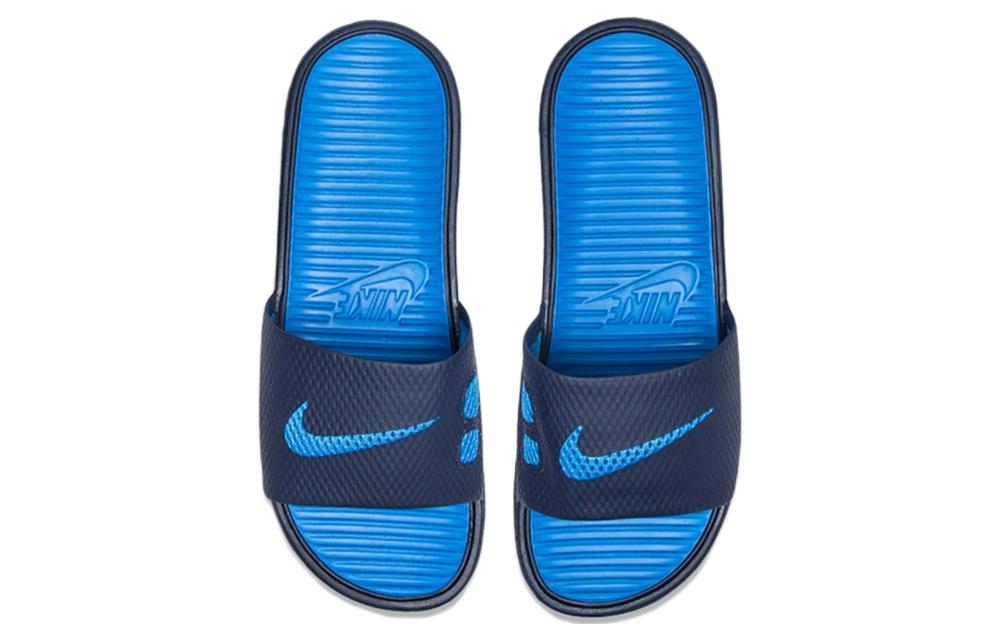 Шлепанцы Nike Benassi Solarsoft Slide (черно-синие) — фото 4