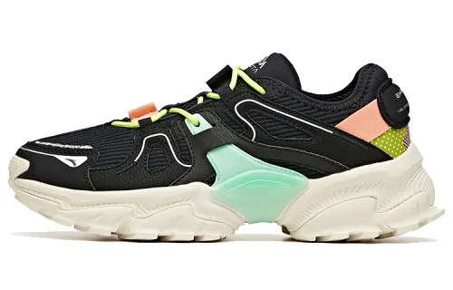 ANTA Casual Shoes Women's Low Top Black/Dark Green/Ivory White