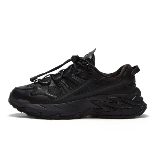 FILA FUSION SKYVEIL Low top Casual Shoes Men's Galloping Horse Black