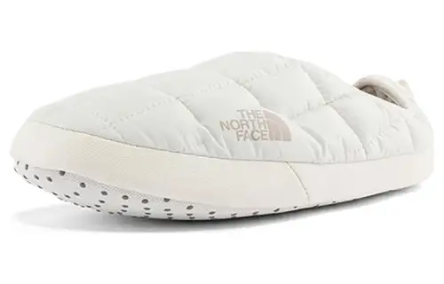 THE NORTH FACE Low top Casual Shoes Women's White