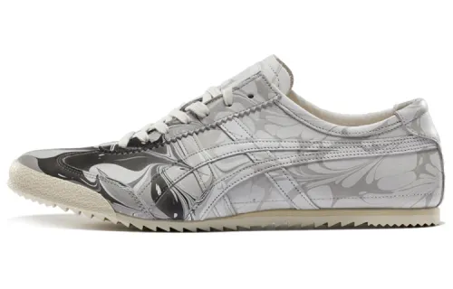 Onitsuka Tiger MEXICO 66 Deluxe Low top Casual Shoes Men's White Black