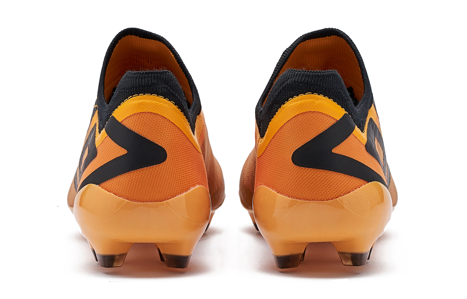 Umbro FG Firm Ground Natural Grass Slip Resistant Support Impact Resistant Slip Resistant Support Impact Resistant