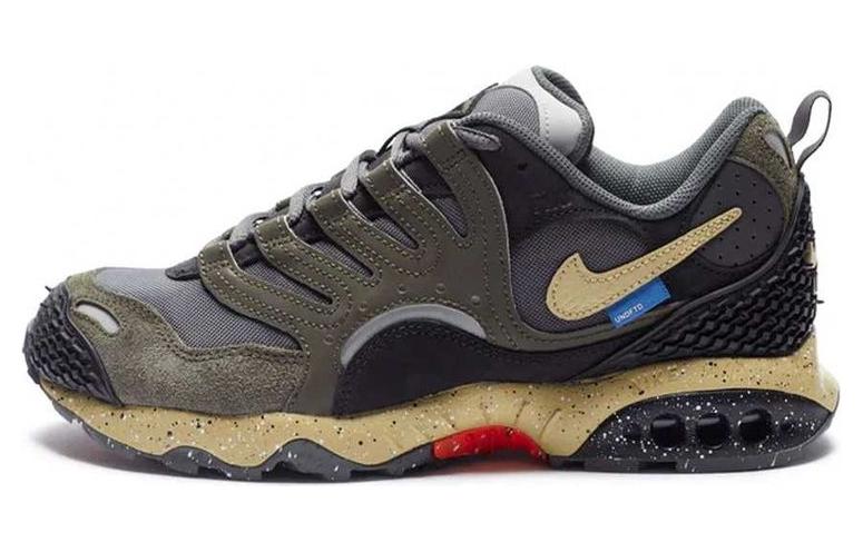 Кроссовки UNDEFEATED x Nike Air Terra Humara Olive (сине-серые)