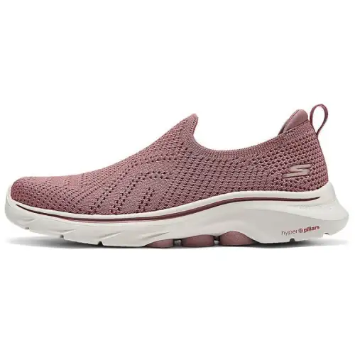 Skechers GO WALK 7 Low top Casual Shoes Women's Rose Brown