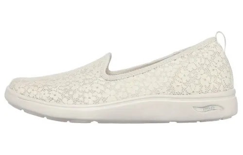Skechers ARCH FIT UPLIFT Low top Casual Shoes Women's White