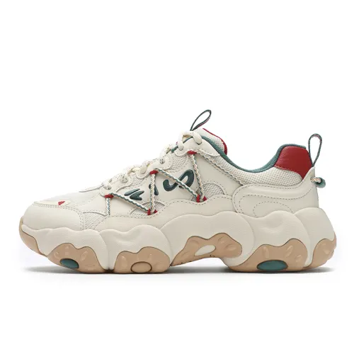 FILA FLUID 6 Textile, Synthetic Leather Cat Paw Lightweight Low top Casual Shoes Women's Cloud White