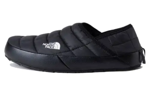 THE NORTH FACE Thermoball Traction Comfortable Cushioning, Wear Resistant Low top Outdoor Shoes Men's Black