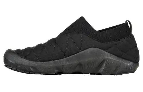 Oboz Footwear All Gender Slip Resistant Abrasion Resistant Low top Casual Shoes Unisex Black