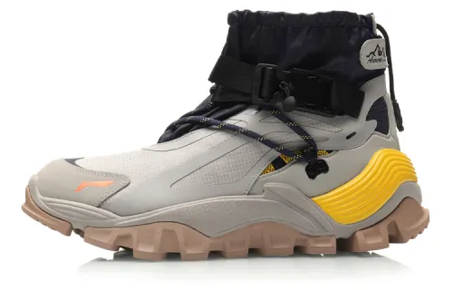 Li Ning Aurora Mountain Trek, New York Fashion Apparel Week Comfortable