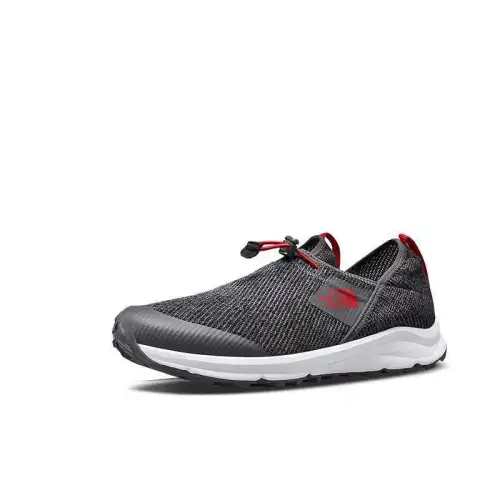 THE NORTH FACE Slip Resistant Abrasion Resistant Low top Casual Shoes Men's Black Red