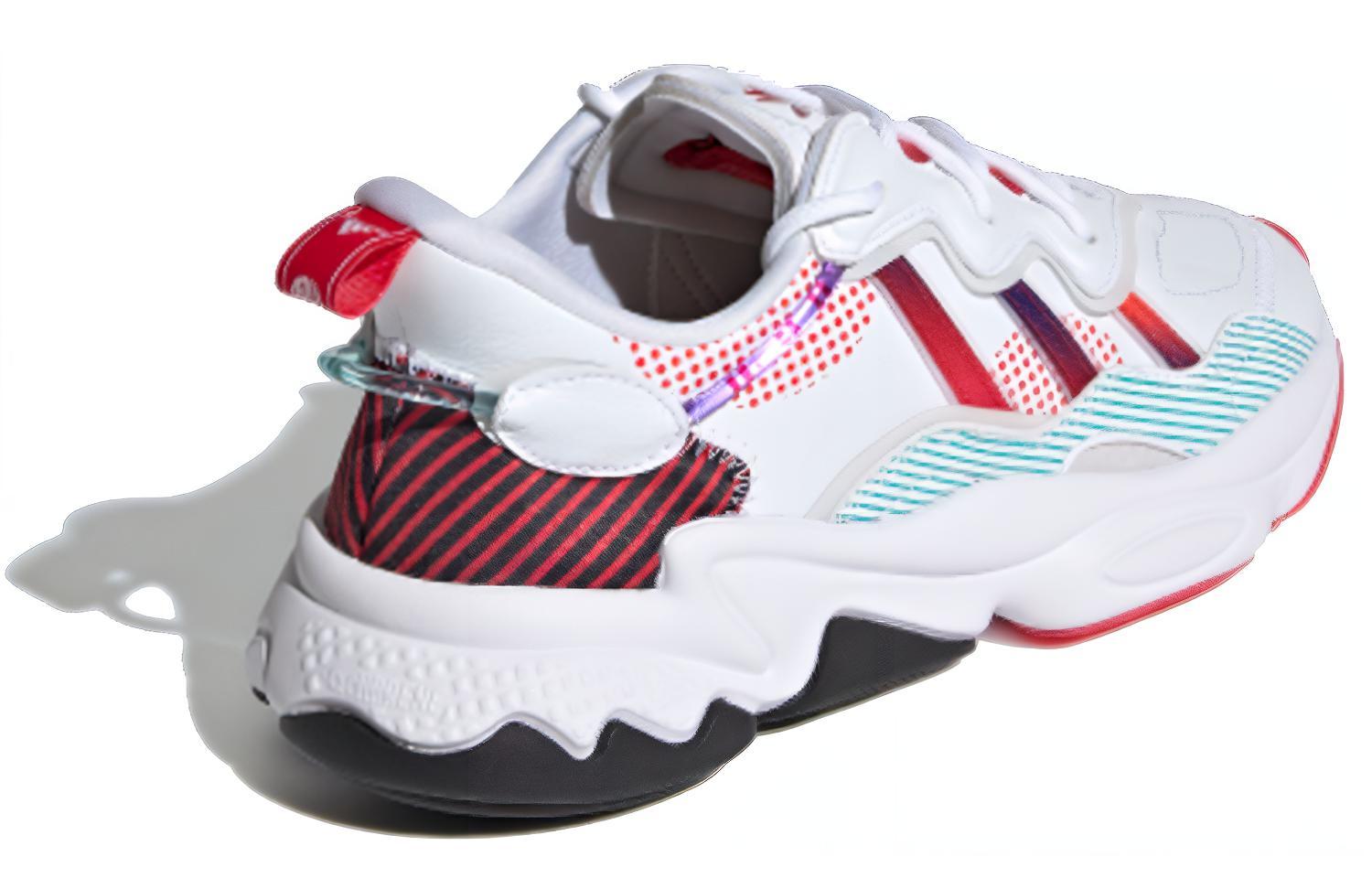 Женские кроссовки adidas Ozweego (бело-красно-синие) — фото 4