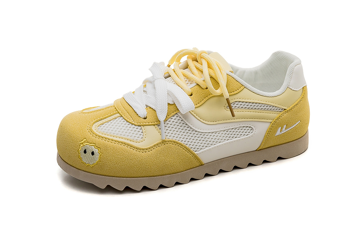 Warrior Abrasion Resistant Breathable Low top Casual Shoes Women's Yellow Beige