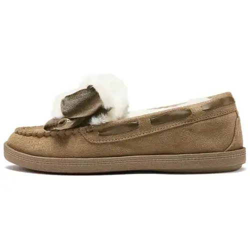 Skechers Modern Comfort Low top Casual Shoes Women's Chestnut