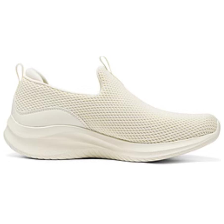 Skechers Bob’s Low top Casual Shoes Women’s Ivory
