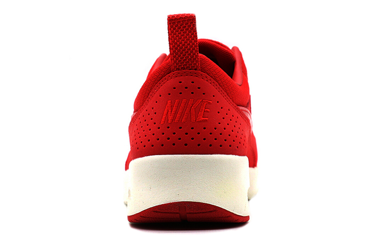 Женские кроссовки Nike Air Max Thea PRM (красные) — Красный — фото 5