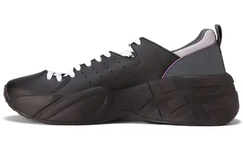 Onitsuka Tiger P Trainer Op 'Black'