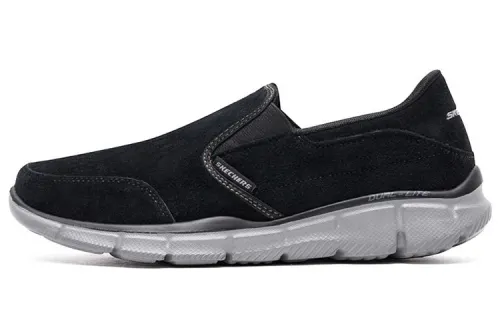 Skechers Equalizer 1.0 Low top Casual Shoes Men's Black