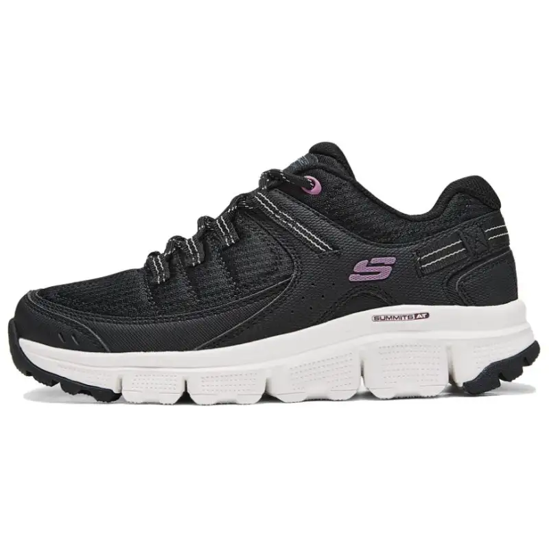 Skechers Summits At Abrasion Resistant Low top Casual Shoes Women's Black