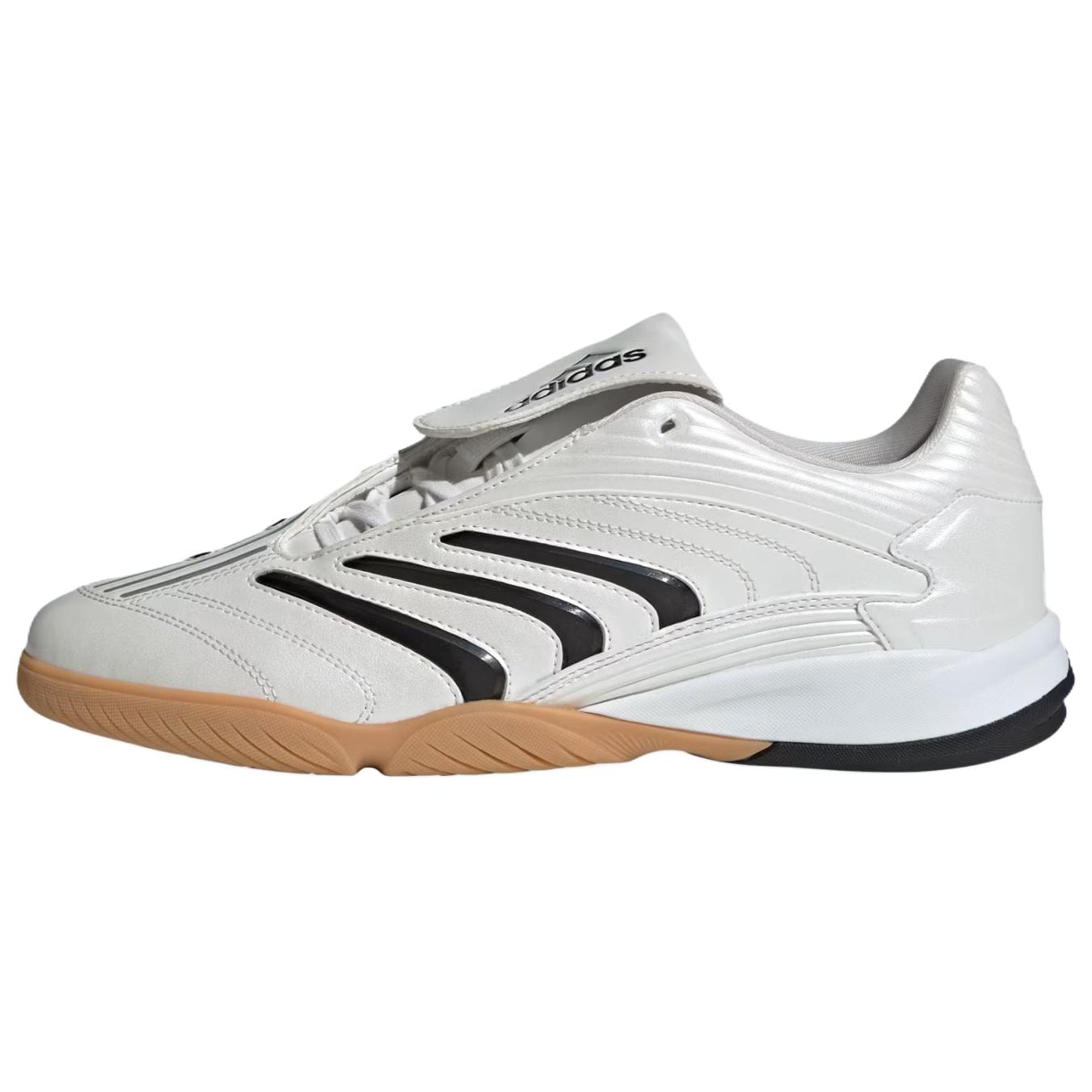 Футбольные бутсы adidas adidas Predator Sala (черно-белые)
