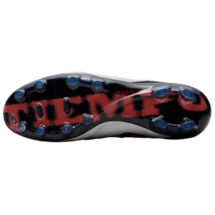 Nike Tiempo Legend 6 Comfortable And Lightweight Slip Resistant Abrasion Resistant Soccer Shoes Unisex White Black