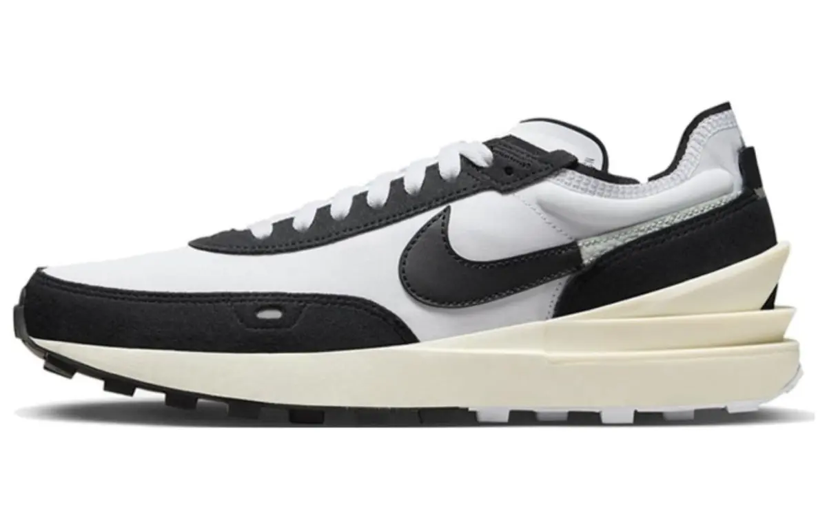Nike Waffle One SE "Panda"