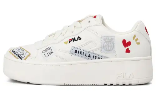 FILA FX 115 HEART COLLAGE Abrasion Resistant Low top Casual Shoes Women's White