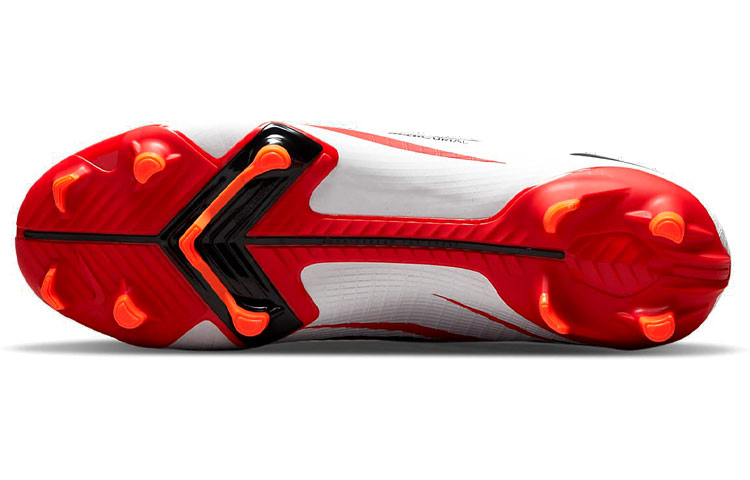 Футбольные бутсы Nike Mercurial Superfly 8 Academy CR7 MG FG (бело-черно-красные) — фото 6