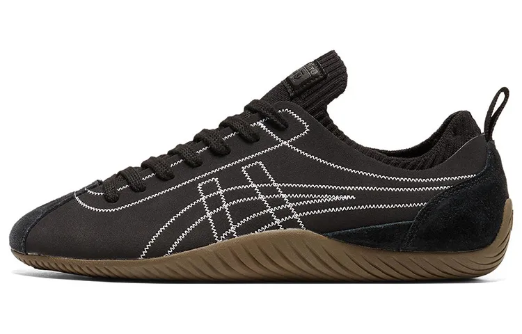 Onitsuka Tiger Sclaw Textile, Suede Slip Resistant And Breathable Low top Casual Shoes Unisex Black