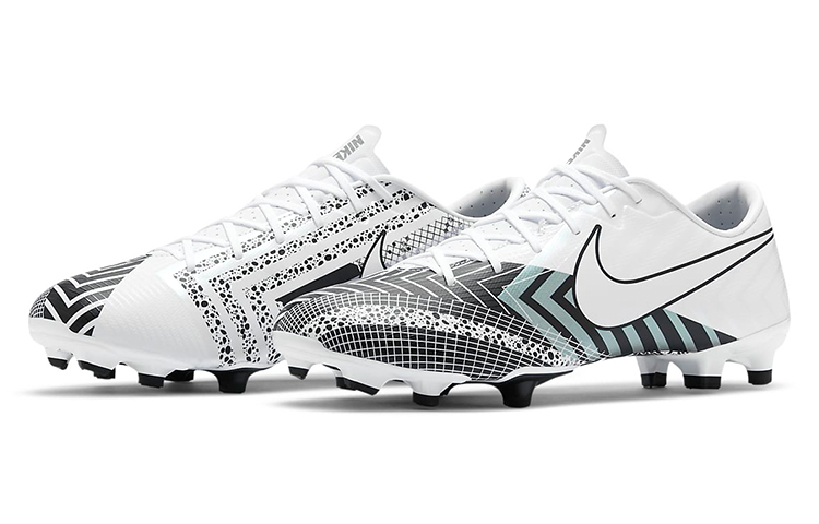 Мужские футбольные бутсы Nike Mercurial Vapor 13 Academy MDS MG (белый / черный) — Белый / чёрный — фото 3
