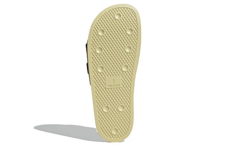 Шлепанцы adidas Adilette 2.0 Pride (бежевые) — фото 6