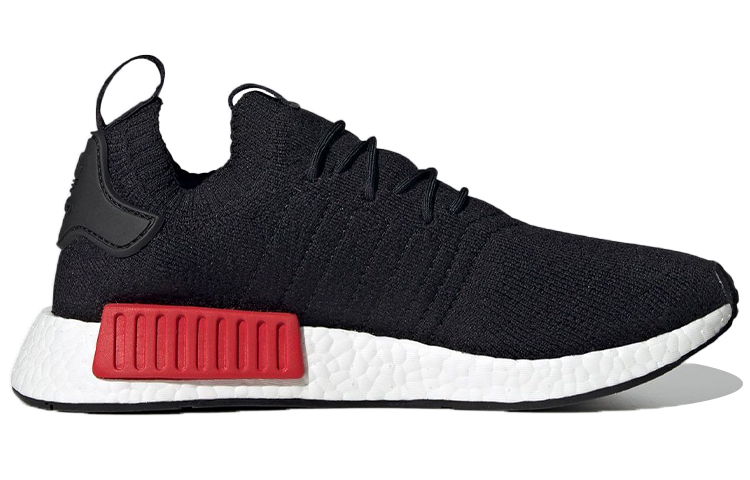 Кроссовки adidas originals NMD_R1 Primeknit OG (черно-красно-синие) — Чёрный / красный / синий — фото 2
