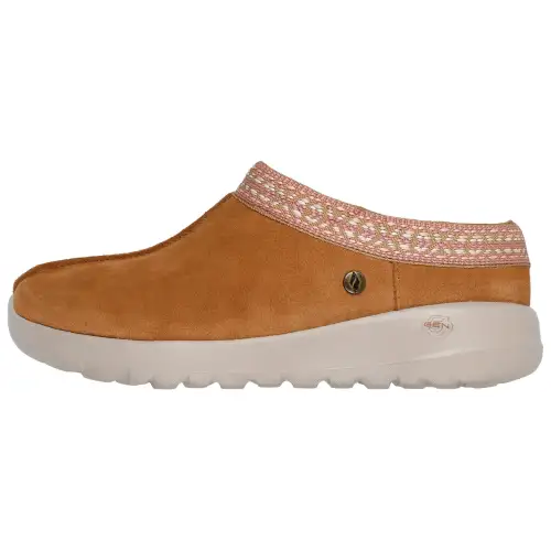 Skechers ON THE GO Low top Casual Shoes Women's Brown