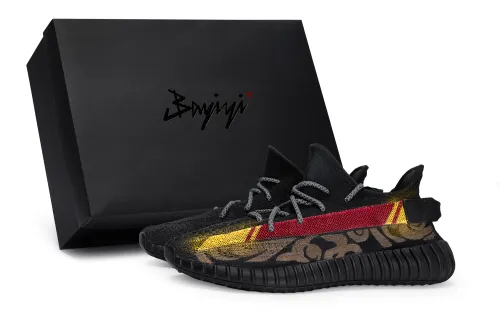 Adidas Originals Yeezy Boost 350 V2 Moisture Wicking Moisture wicking Low top Casual Shoes Unisex Black Red Brown