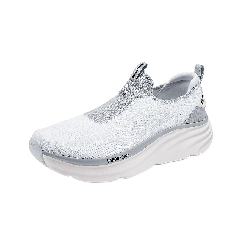 Skechers D’Lux Vapor Low top Casual Shoes Men’s White