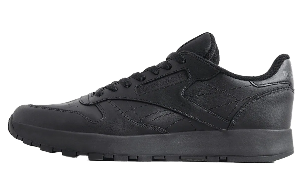 Reebok Maison Margiela x Reebok Classic Leather Tabi 'Black'