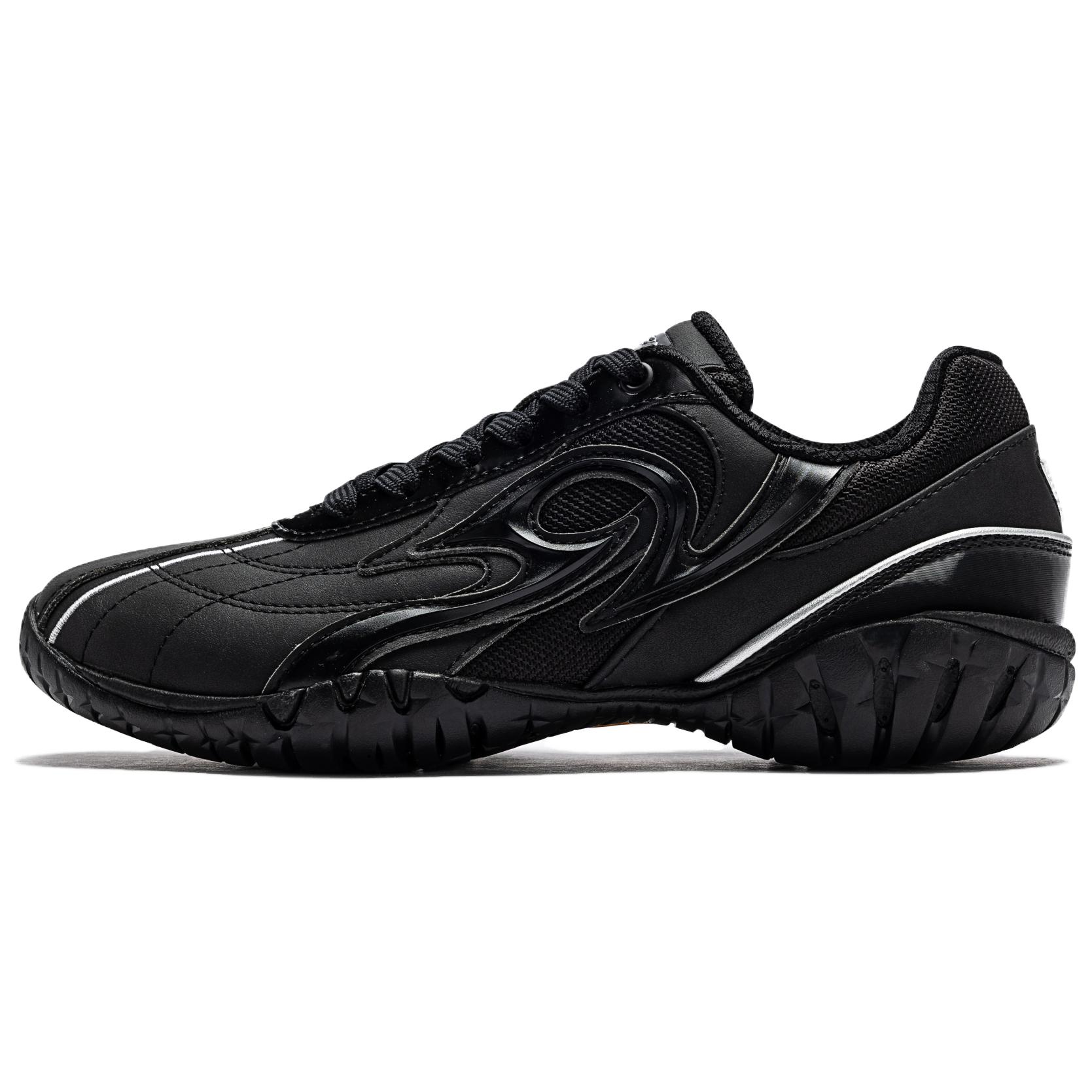 Мужские кроссовки Anta SNEAKERVERSE Thorn (черные)