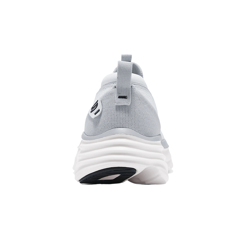 Skechers D’Lux Vapor Low top Casual Shoes Men’s White