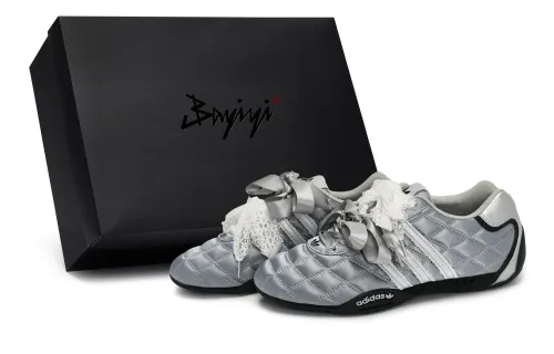 Adidas Originals ADIRACER 811 Manufacturing, Universe Galaxy Abrasion Resistant Abrasion Resistant Low top Casual Shoes
