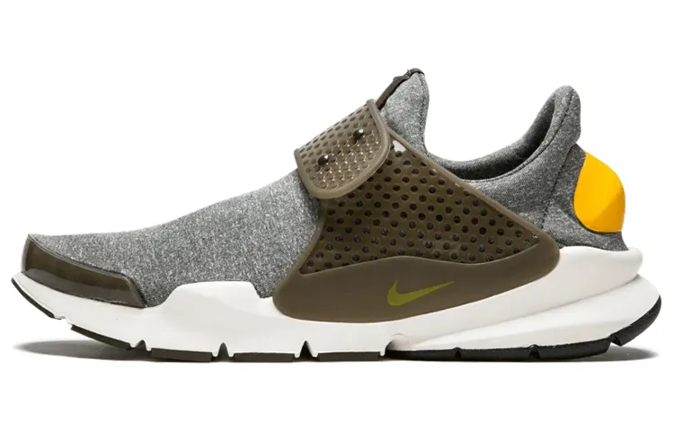 Nike Sock Dart Se 'GOld Leaf' Women's