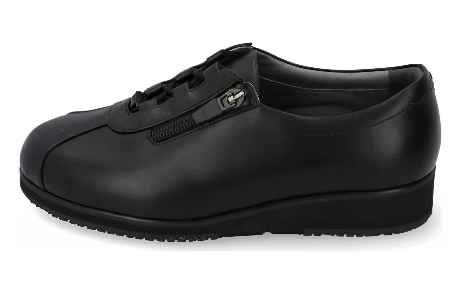 Asics Pedala Low top Casual Shoes Women's Black