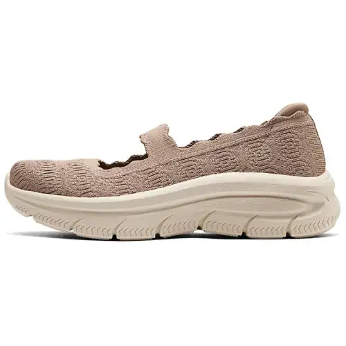 Skechers Modern Comfort Lightweight Low top Casual Shoes Women's Mocha