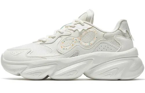 Xtep claw shoes 2.0 non-slip wear-resistant low-cut sports and casual shoes women's sail white