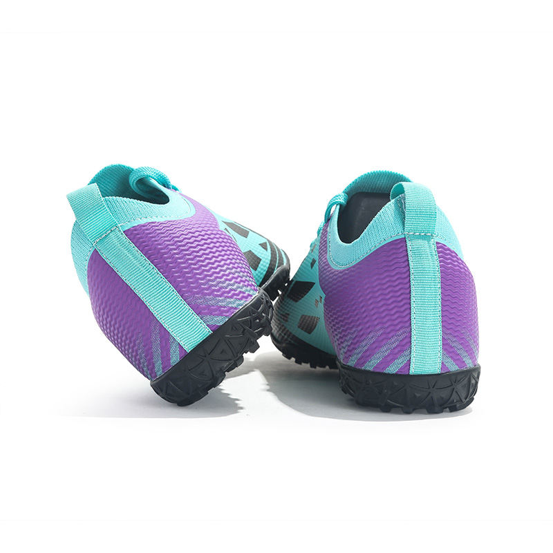 Jifffly Cushioning Slip Resistant Abrasion Resistant Support Soccer Shoes Unisex Lake Green