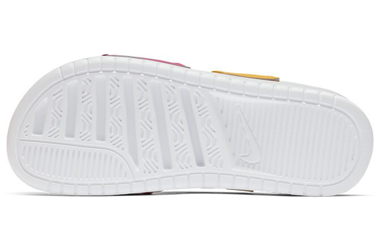 Женские шлепанцы Nike Benassi Duo Ultra Slide (бело-желто-розовые) — фото 4