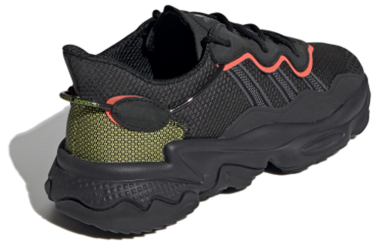 Кроссовки adidas originals Ozweego Tr (черные) — фото 4