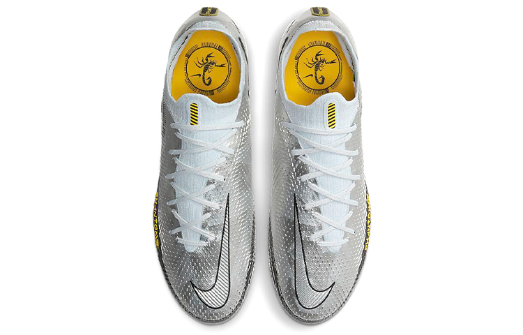 Бутсы Nike Phantom GT Elite SE AG-PRO (серо-серебристые) — Серый / серебристый — фото 4