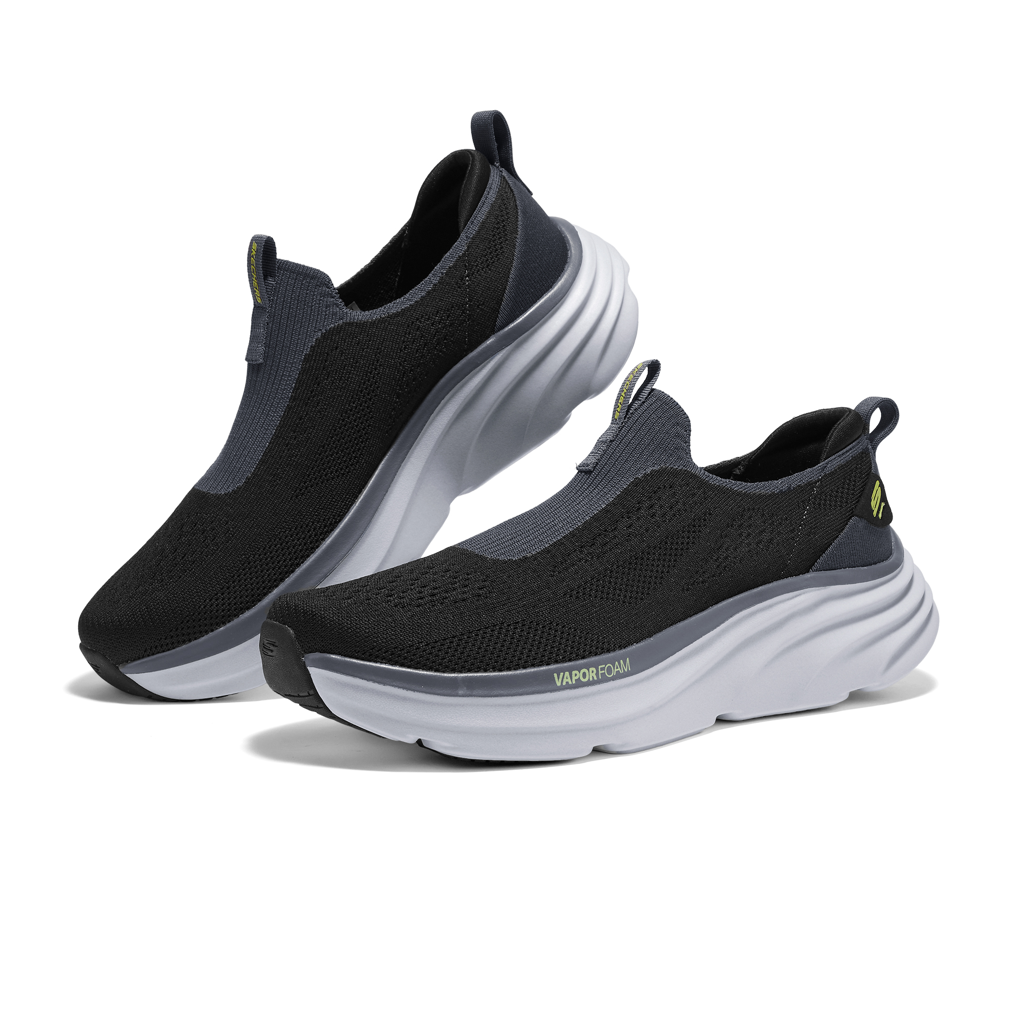 Skechers D’Lux Vapor Low top Casual Shoes Men’s Black